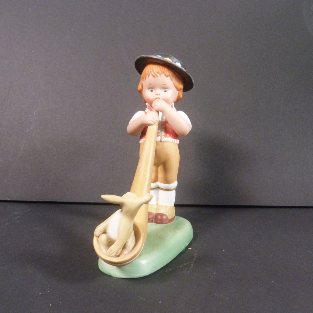 Franklin Porcelain 1982 The UN Children Stefan Czechoslovakia Figurine Boy Horn